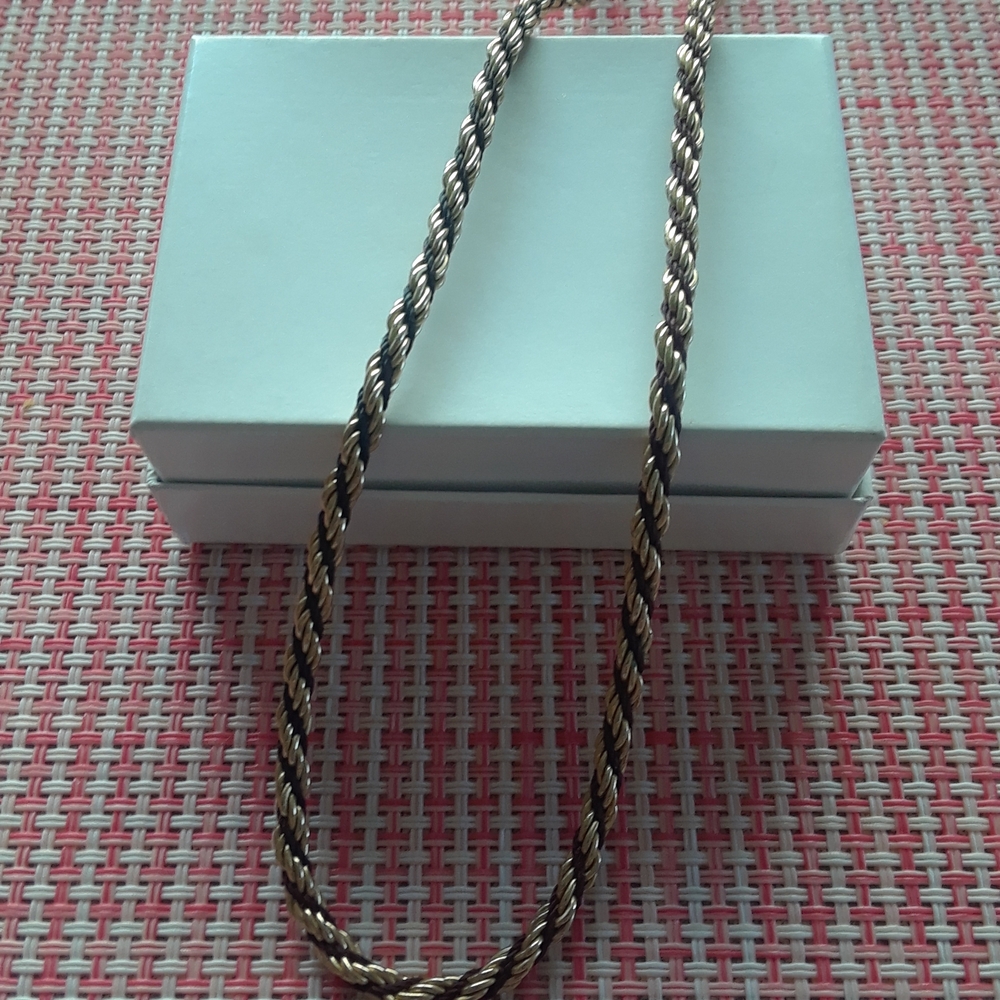 Elegant Gold and Black Plated Twisted Rope Necklace and Bracelet Set